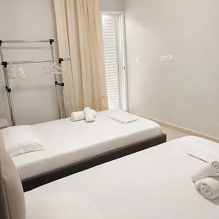 Cozy Corner 2 * Sarande