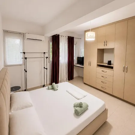 Apartment Cozy Corner 2 Sarande
