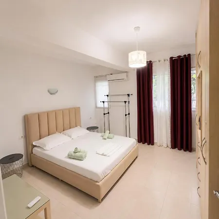 Apartment Cozy Corner 2 Sarande
